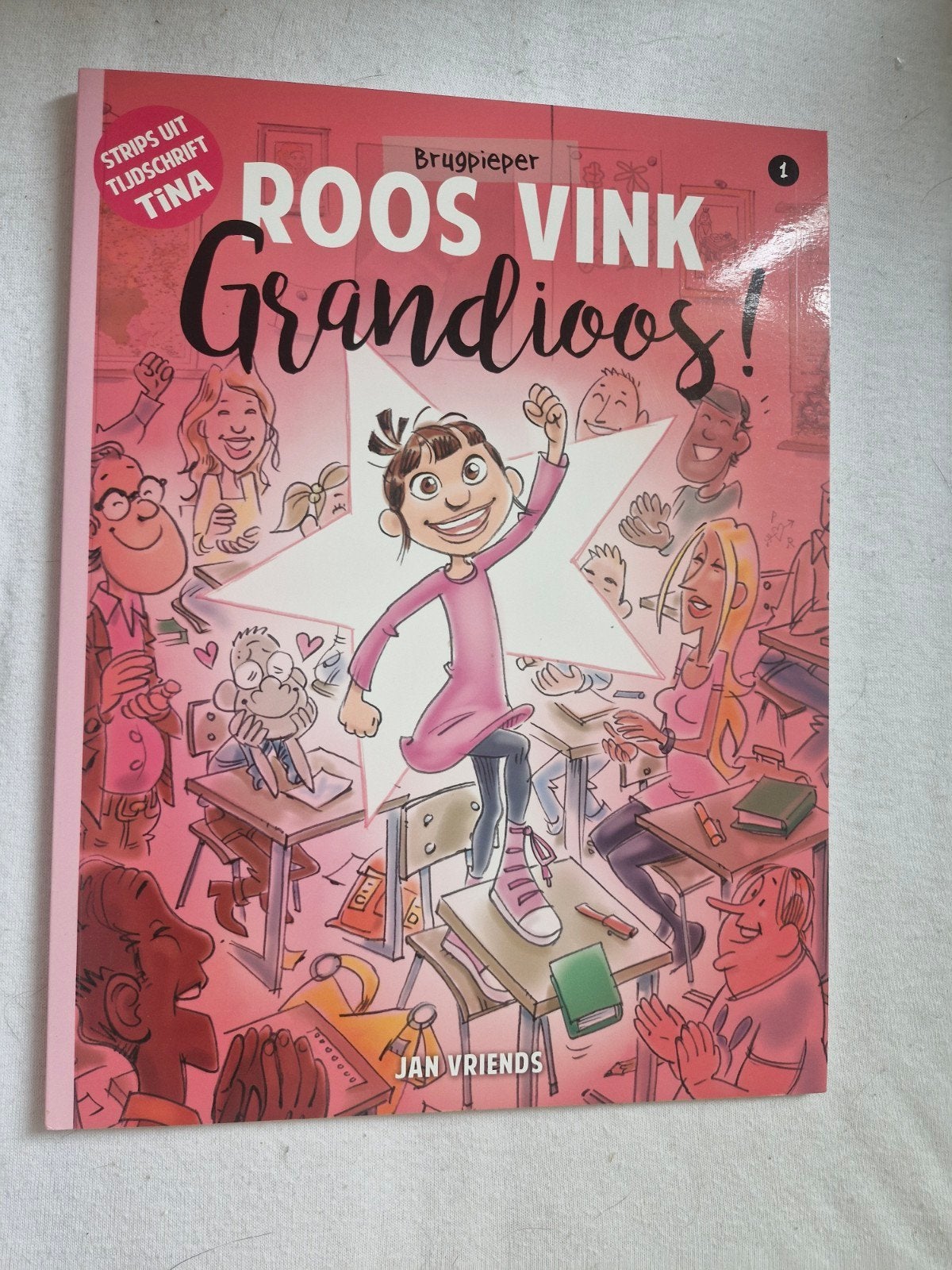 Roos Vink Grandioos! - Stripboek uit Tina, Ophalen