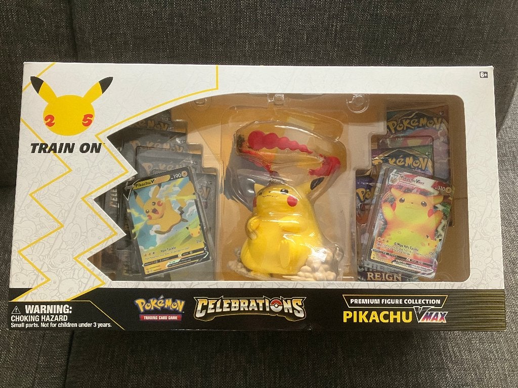 Pokemon Celebrations Premium Figure Collection Pikachu VMAX, Ophalen of Verzenden, Nieuw, Overige typen