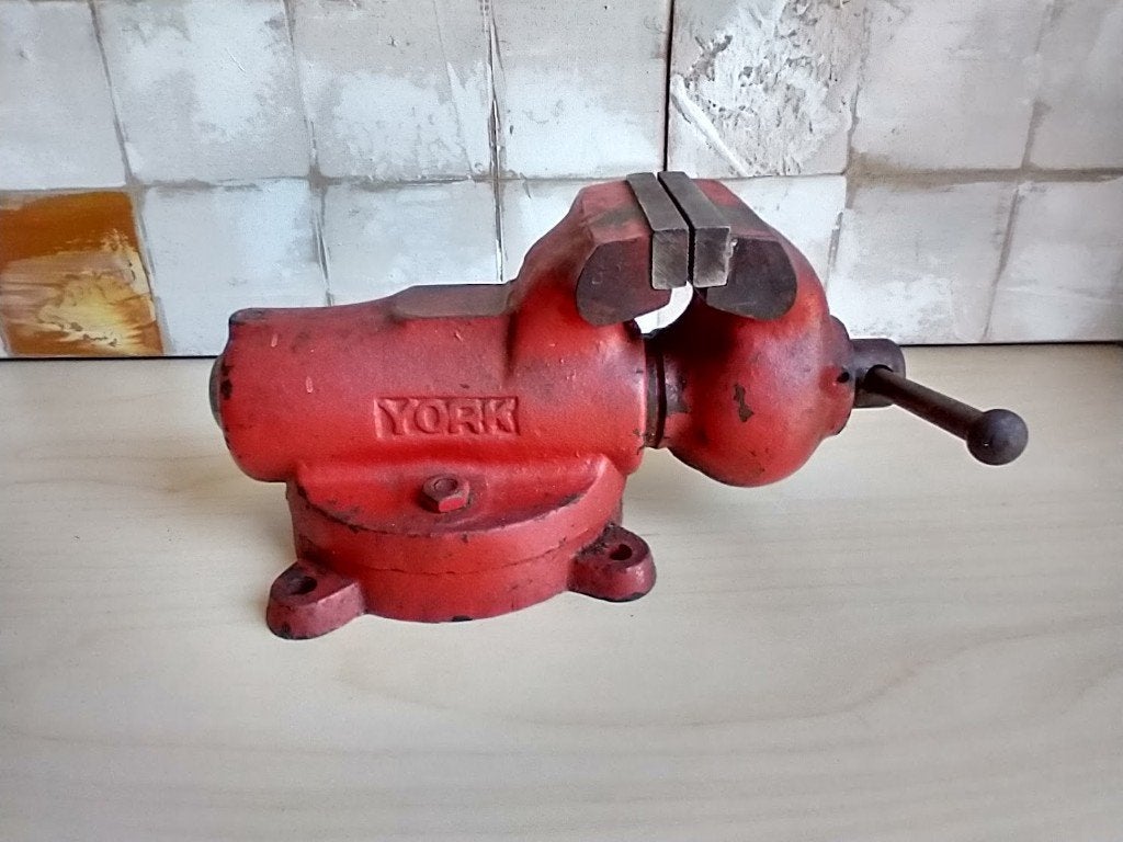 York bankschroef jaren '30-'50, Verzenden, Gebruikt