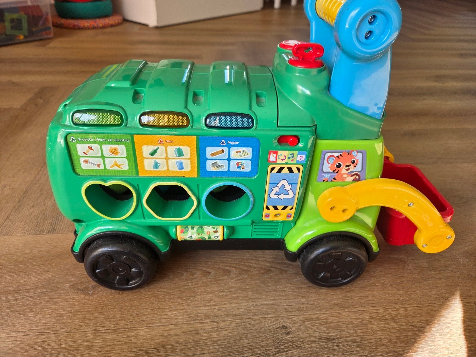 VTech Vuilniswagen met Sorteerblokken, Ophalen, Zo goed als nieuw, Auto, Met licht