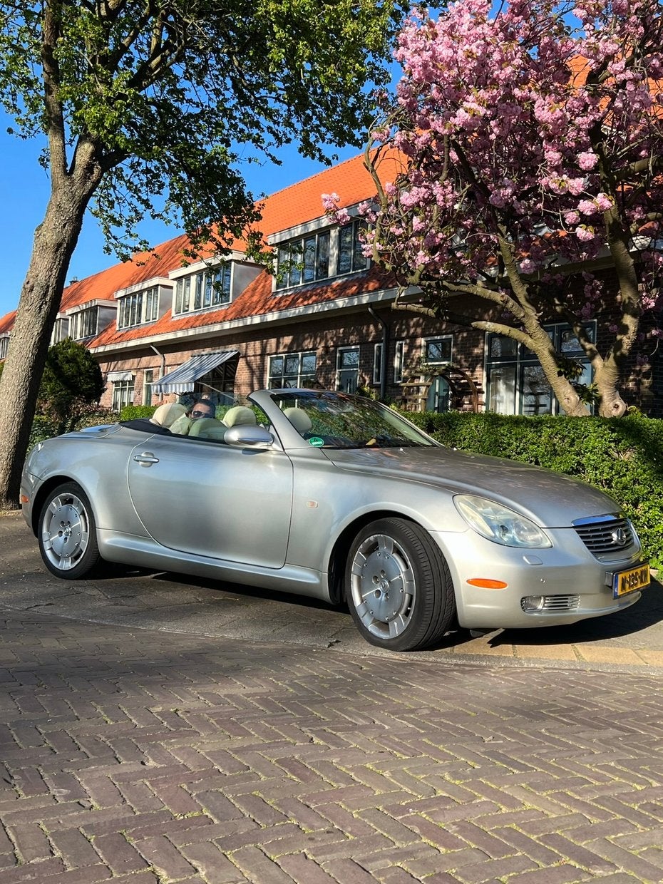 Lexus SC 430 4.3 V8 AUT 2001 Grijs, Automaat, Achterwielaandrijving, 4293 cc, 1715 kg