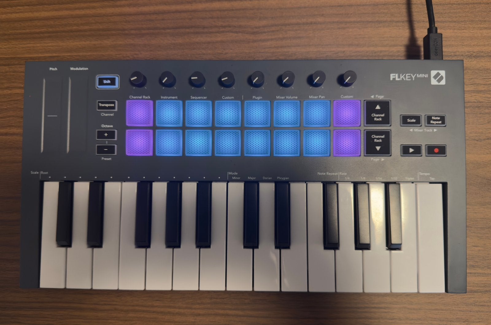 Fl Key Mini 25 Keys Te Koop!!!, Muziek en Instrumenten, Midi-apparatuur, Ophalen, Zo goed als nieuw