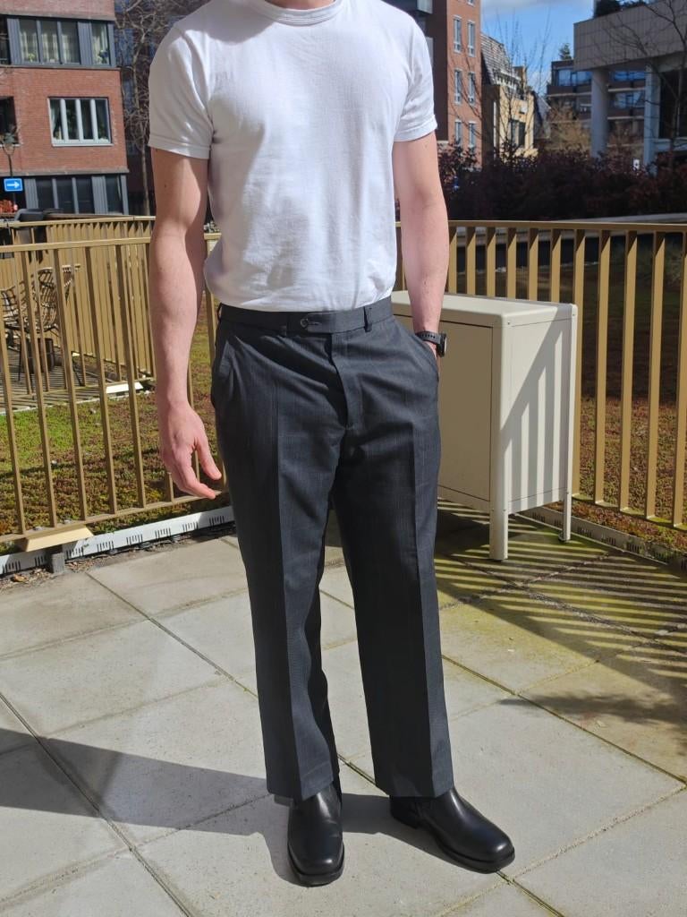 St Michael Grey stripped trousers size 32, Ophalen, St Michael, Zo goed als nieuw, Grijs
