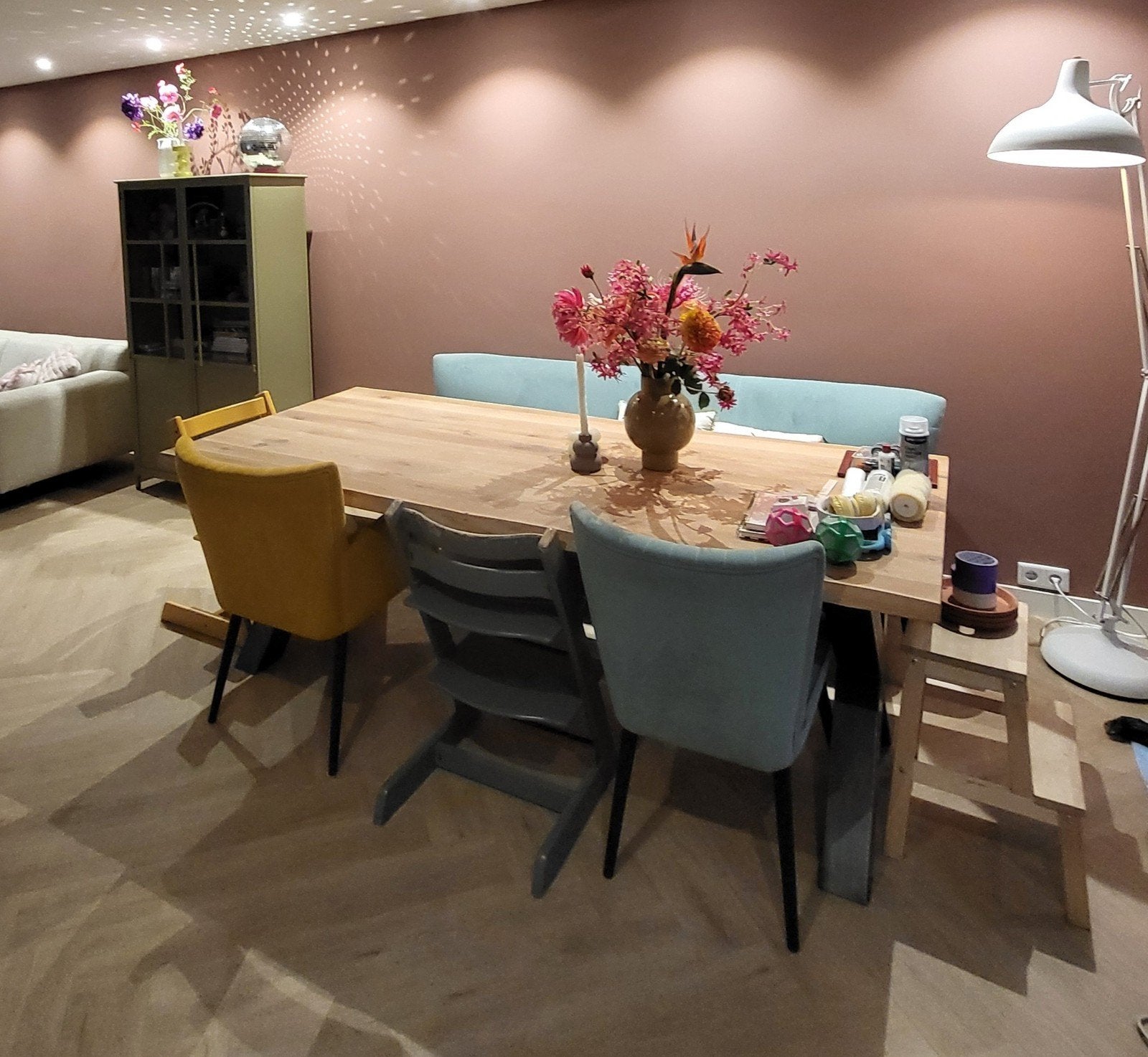 Eikenhouten eettafel met zwarte metalen X-poten, Huis en Inrichting, Tafels | Eettafels, Ophalen, Gebruikt, 100 tot 150 cm, 200 cm of meer