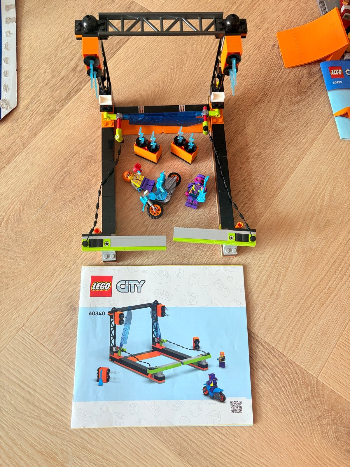Lego City Stuntz 60340 - Springuitdaging met zwaarden, City, Lego, Ophalen of Verzenden, Zo goed als nieuw