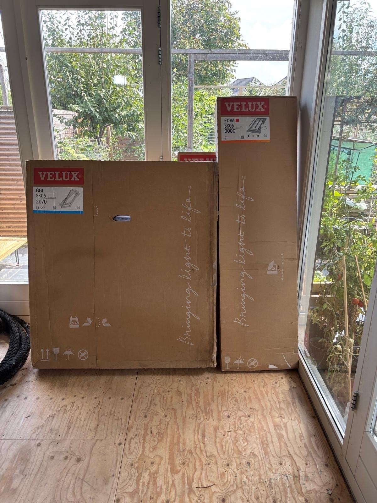 Nieuw Velux Dakraam GGL SK06 (114x118 cm) met gootstukken, Ophalen, Nieuw, Dakraam, 80 tot 120 cm