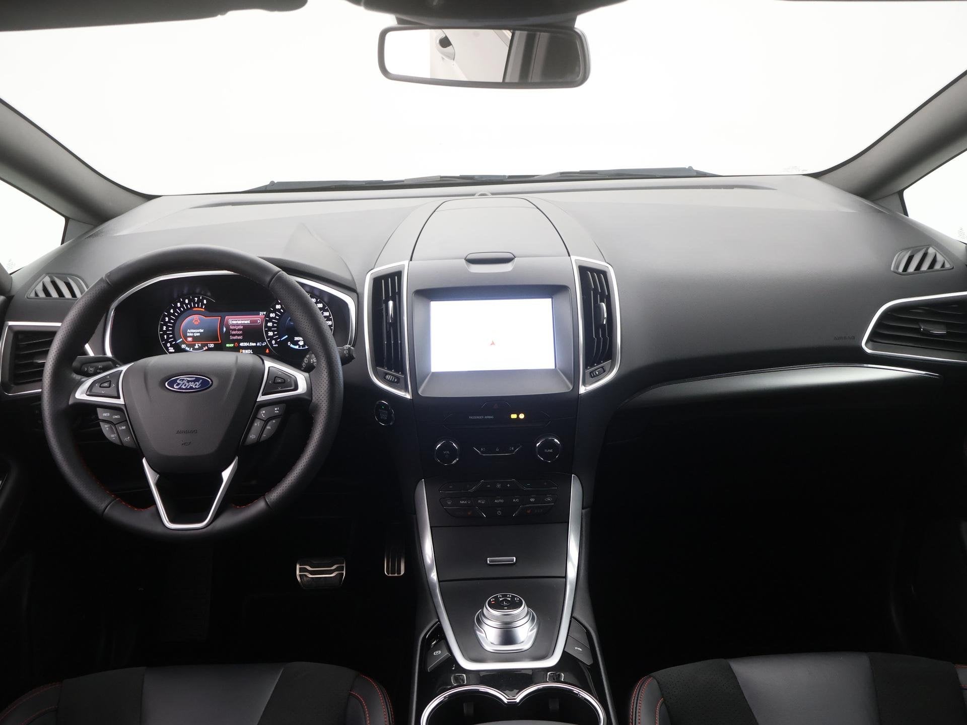 Ford S-Max 2.5i HEV 190pk 7P ST-Line MEMORYSTOEL|WINTERPACK|, Auto's, Stof, Gebruikt, 7 stoelen, Bedrijf