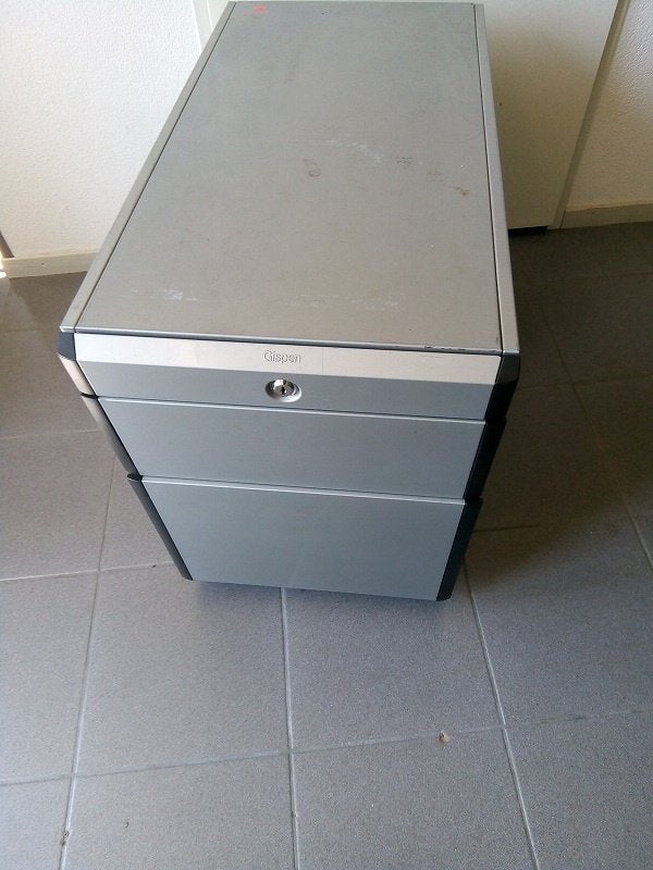 ladeblok Gispen, Ophalen, Minder dan 50 cm, Gebruikt, 75 cm of meer
