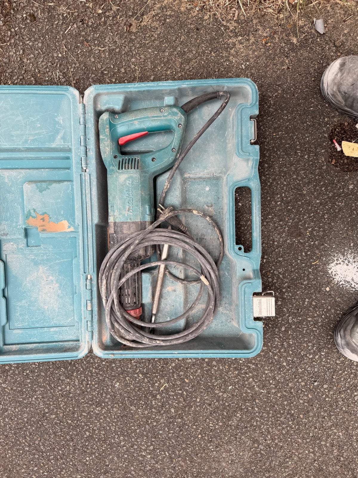 Makita Hakhamer - Krachtige Breekhamer voor Sloopwerk, Doe-het-zelf en Verbouw, Gereedschap | Boormachines, Boor- en/of Breekhamer