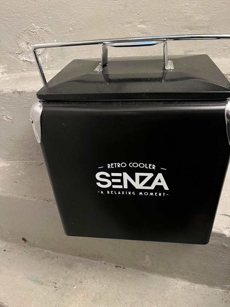 Senza Retro koelbox zwart, Caravans en Kamperen, Koelboxen, Ophalen, Zo goed als nieuw, Koelelement