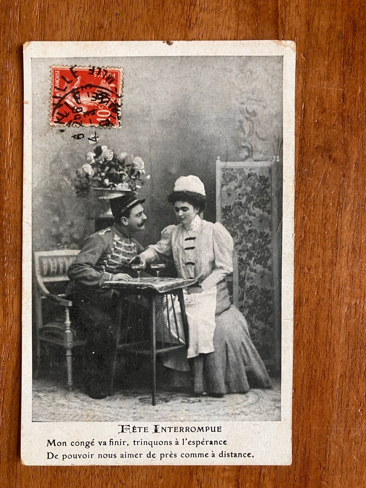 Militair en mooie vrouw: 'Fête Interrompue', Ophalen of Verzenden, Voor 1920, Gelopen, Overige thema's