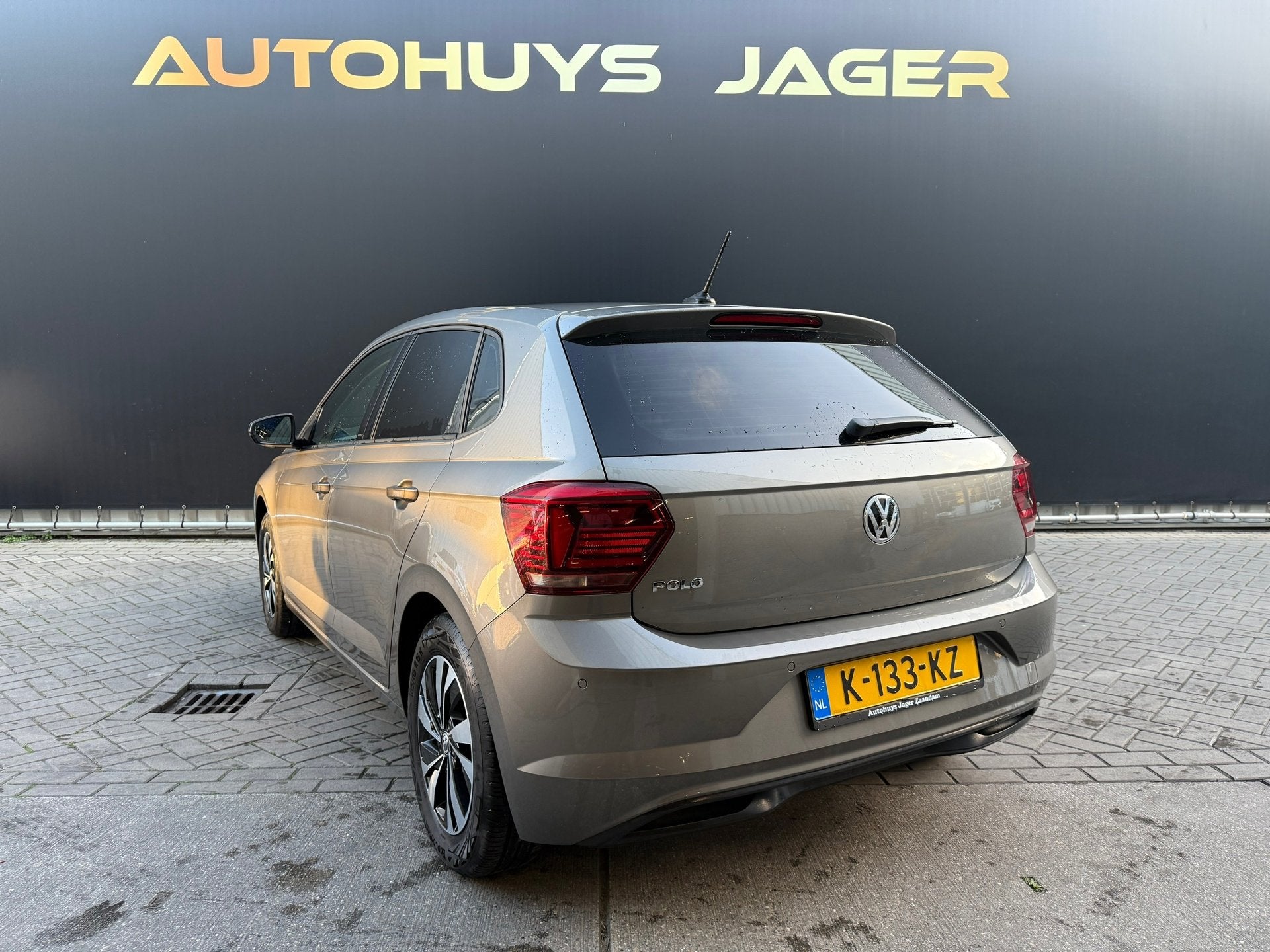 Volkswagen Polo 1.0 TSI Comfortline Automaat Camera Sensoren, Auto's, Stof, Gebruikt, 95 pk, 49 €/maand