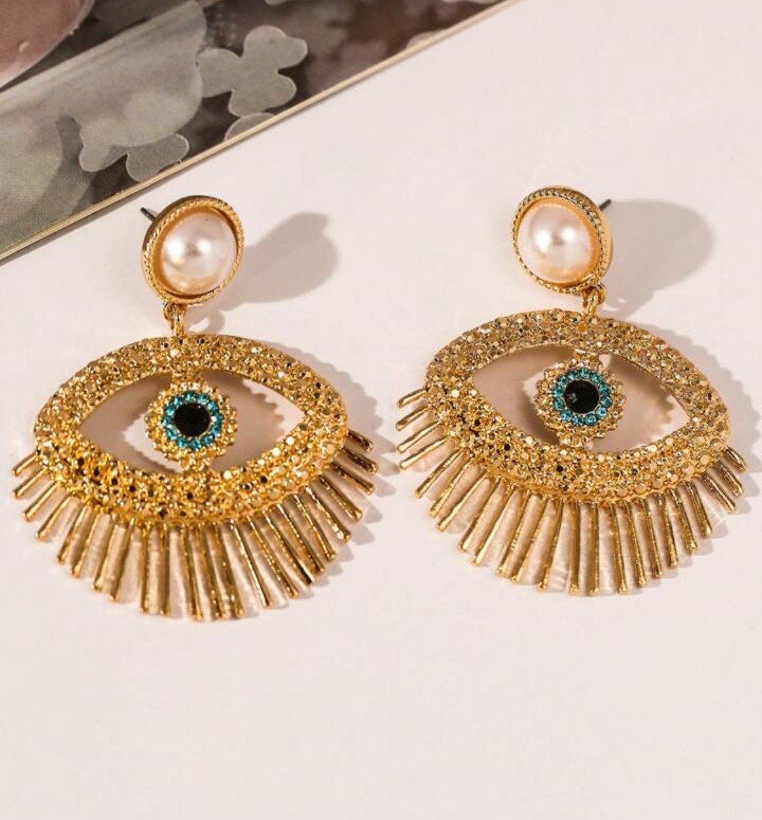 Nieuwe Gouden Oorbellen met Oogdesign en Parel, Overige materialen, Hangers, Nieuw, Goud