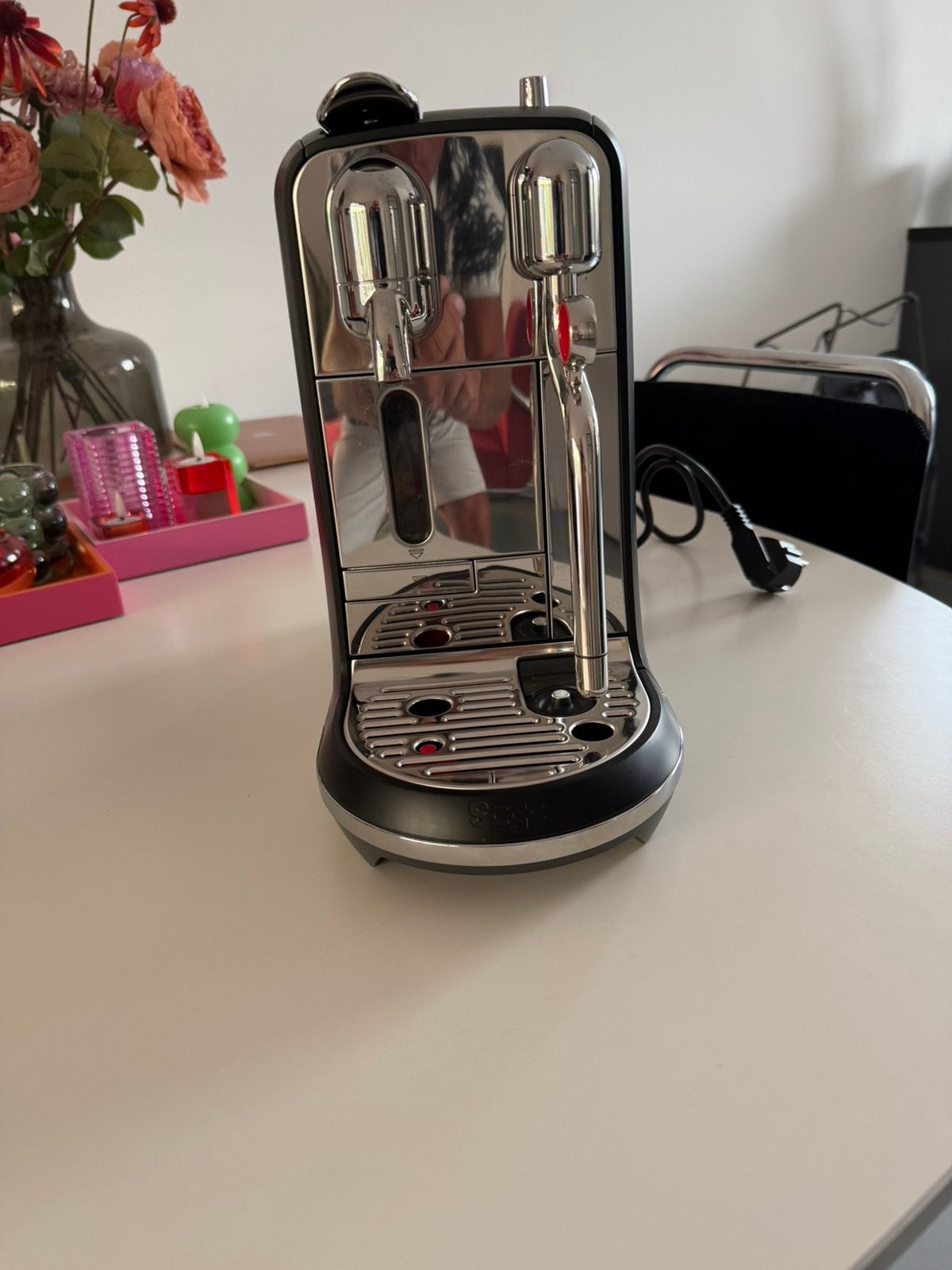 Nespresso creatista PLUS  Izgst !! Black/chroom lcd scherm!, Witgoed en Apparatuur, Ophalen of Verzenden, Zo goed als nieuw