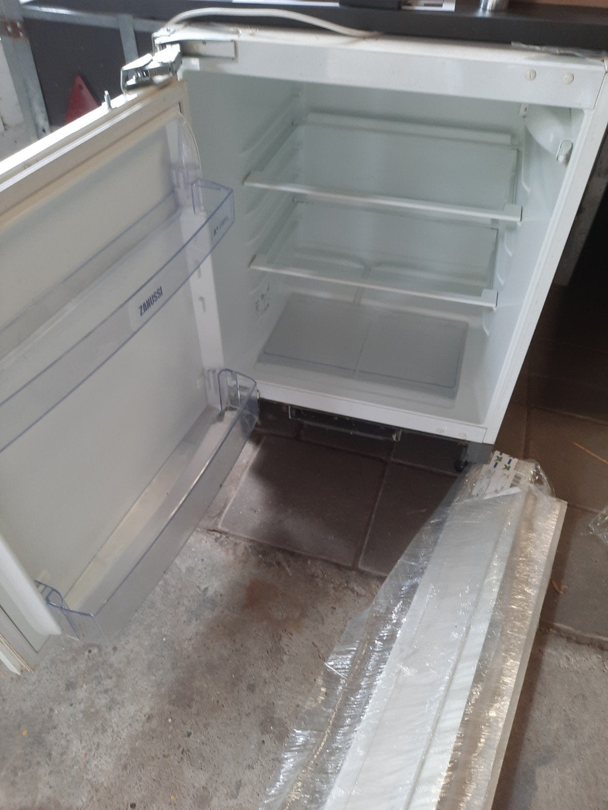 Inbouw tafelmodel koelkast - Zanussi, Minder dan 85 cm, 100 tot 150 liter, Ophalen of Verzenden, 45 tot 60 cm