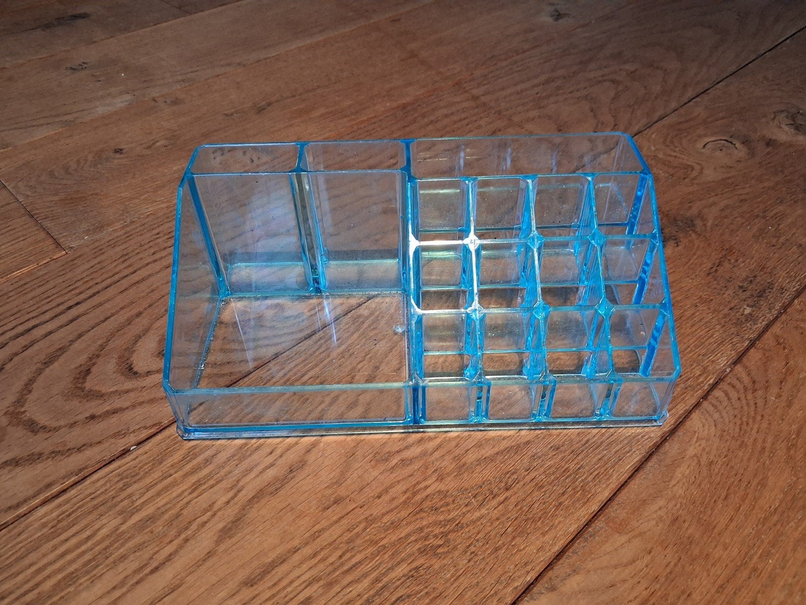 Organizer voor o.a. make up kwasten en lippenstiften, Ophalen, Zo goed als nieuw, Blauw, Gehele gezicht