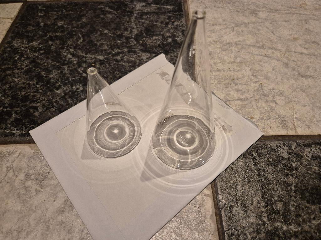 Olielamp grote en kleine kegel NIEUW, Ophalen of Verzenden, Nieuw, Design