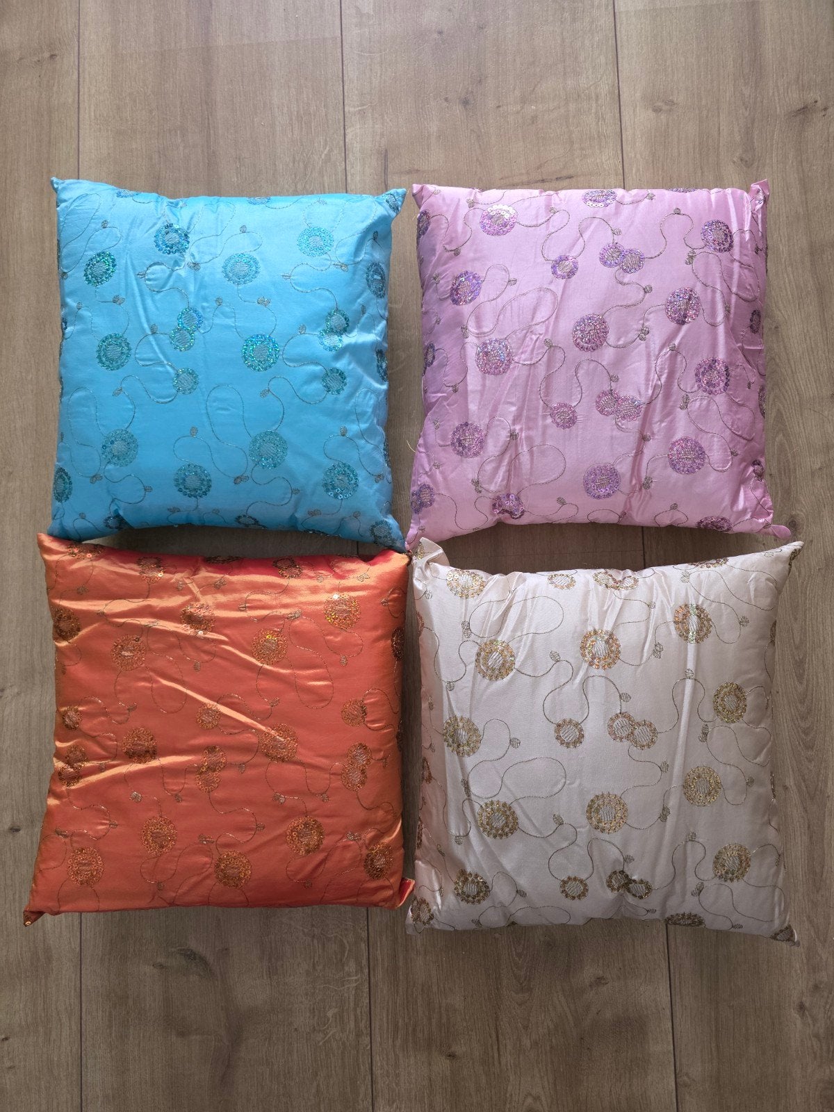 Set van 4 Kleurrijke Oosterse Sierkussens - 35x35 cm, Overige merken, Meerkleurig, Met print, Ophalen of Verzenden