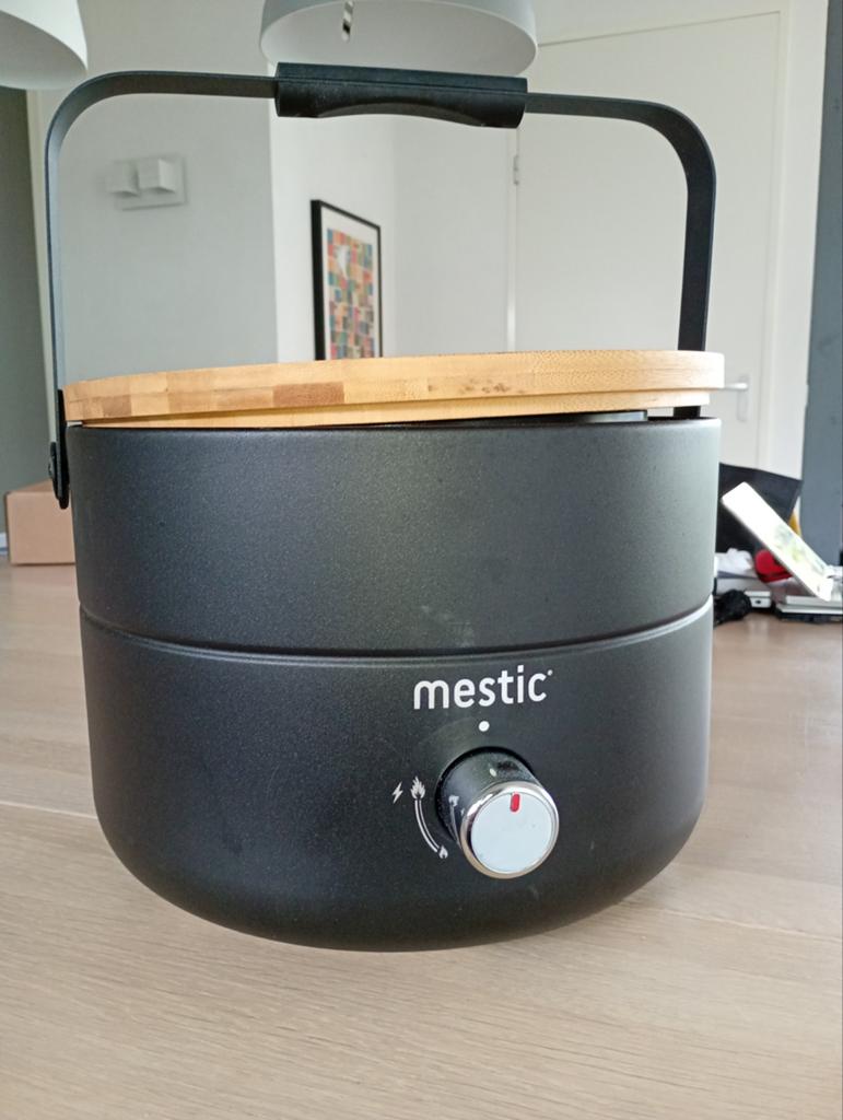 Mestic barbeque, Ophalen of Verzenden, Zo goed als nieuw