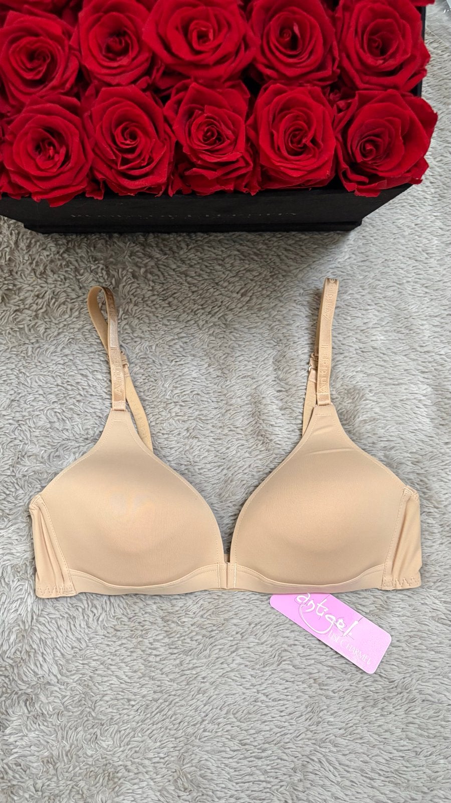 Antigel Lise Charmel BH 70B - Nieuw met kaartje, Verzenden, Beige, BH