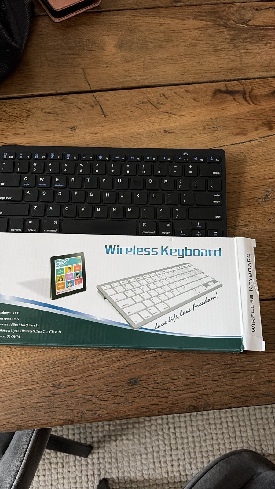 Draadloos Toetsenbord - Ultra Slim & Ergonomisch Zwart, Computers en Software, Ergonomisch, Nieuw, Ophalen of Verzenden, Draadloos