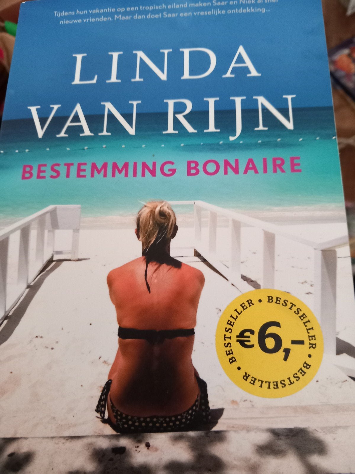 Linda van Rijn - Bestemming Bonaire, Ophalen of Verzenden, Zo goed als nieuw, Linda van Rijn; Karin Dienaar