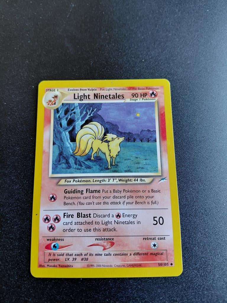 Light Ninetales Neo Destiny - 50/102 - Goede staat!, Ophalen of Verzenden, Gebruikt, Losse kaart