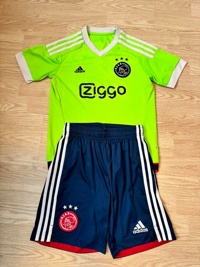 Ajax Tenue 2020/2021, Sport en Fitness, Voetbal, Maat XS of kleiner, Ophalen of Verzenden, Zo goed als nieuw, Set