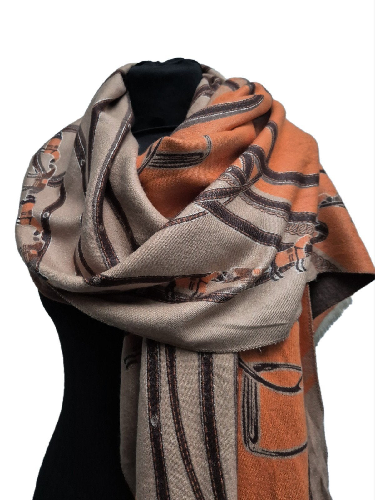 Vintage horsebit en paarden print sjaal, Kleding | Dames, Mutsen, Sjaals en Handschoenen, Ophalen of Verzenden, Zo goed als nieuw