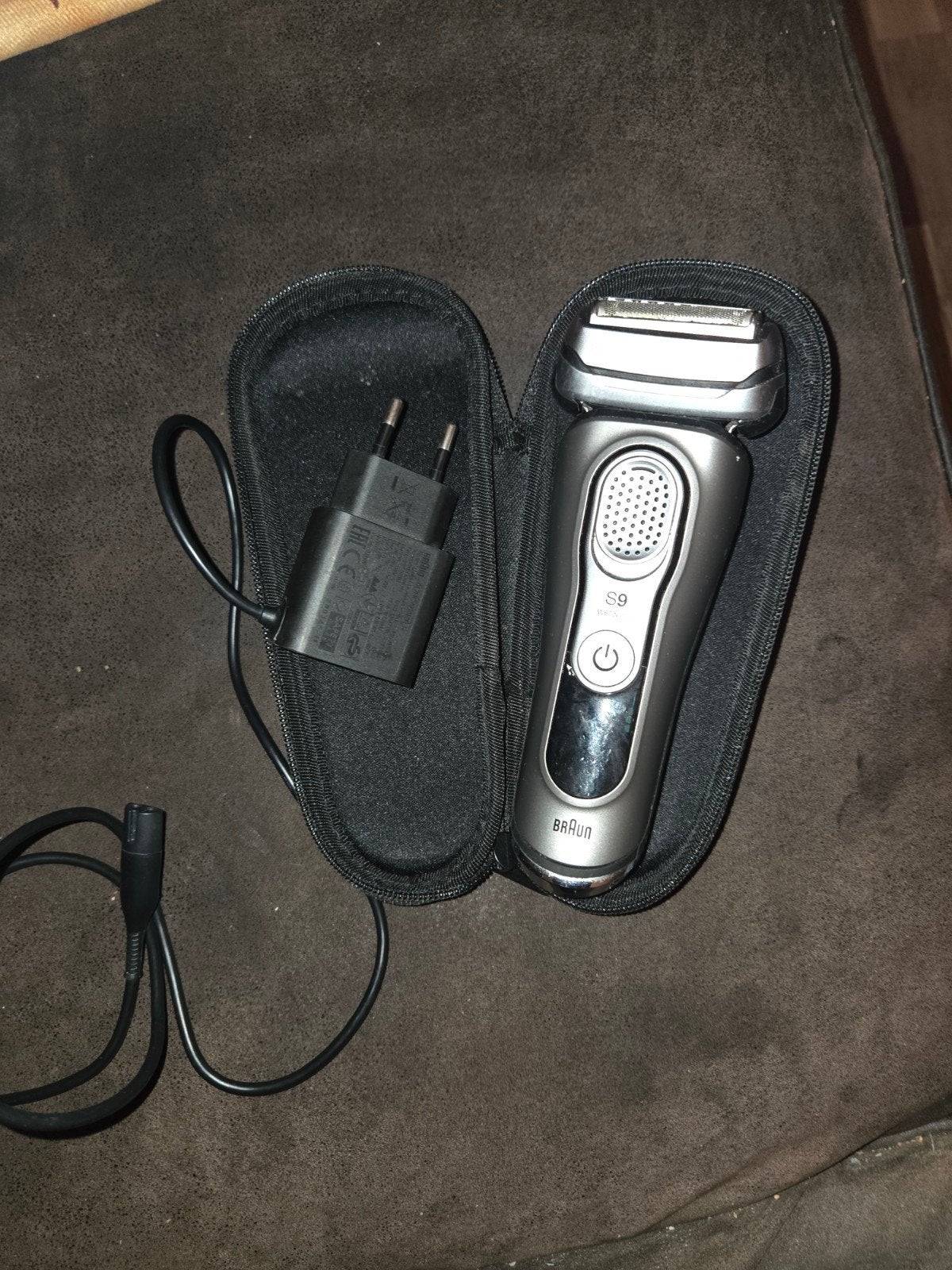 Braun Series 9 S9 Wet&Dry Scheerapparaat met Oplader, Ophalen of Verzenden, Gebruikt, Scheren en Epileren