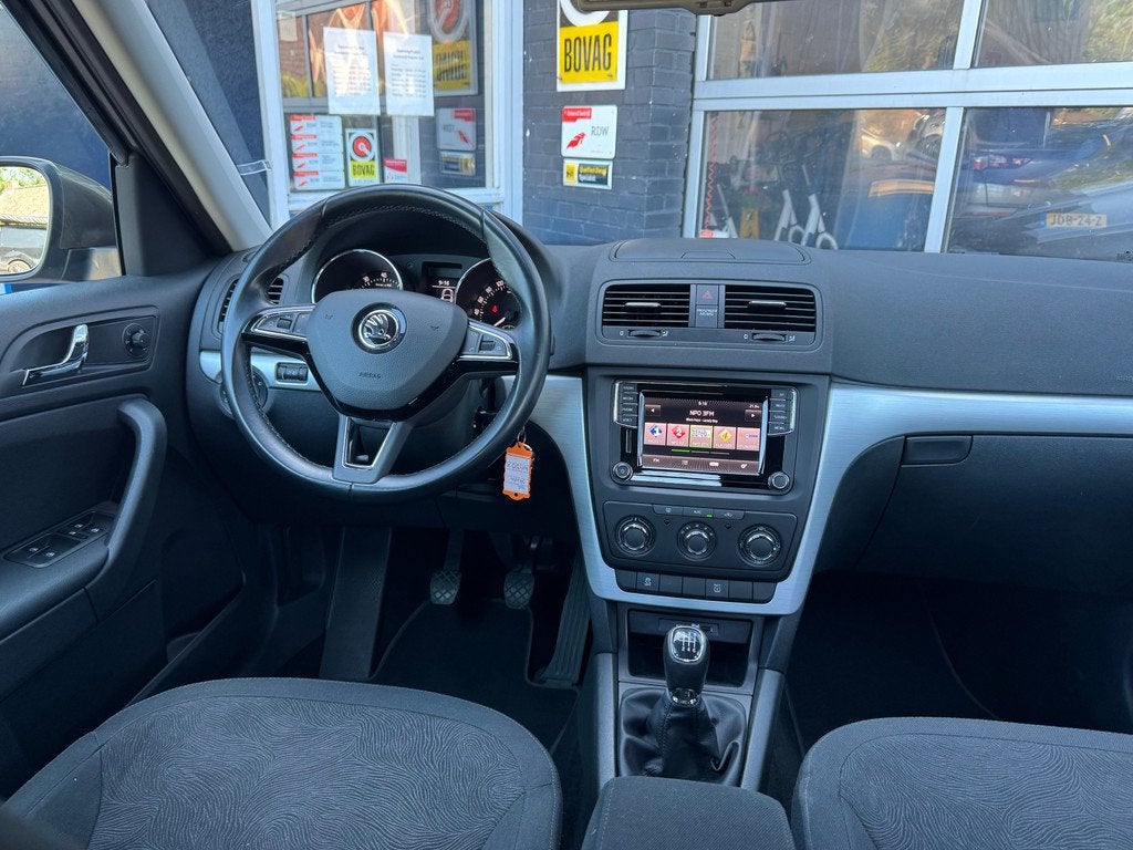 Skoda Yeti 1.2 TSI Ambition, Auto's, Keurmerk '100% Onderhouden', Euro 5, Gebruikt, Handgeschakeld