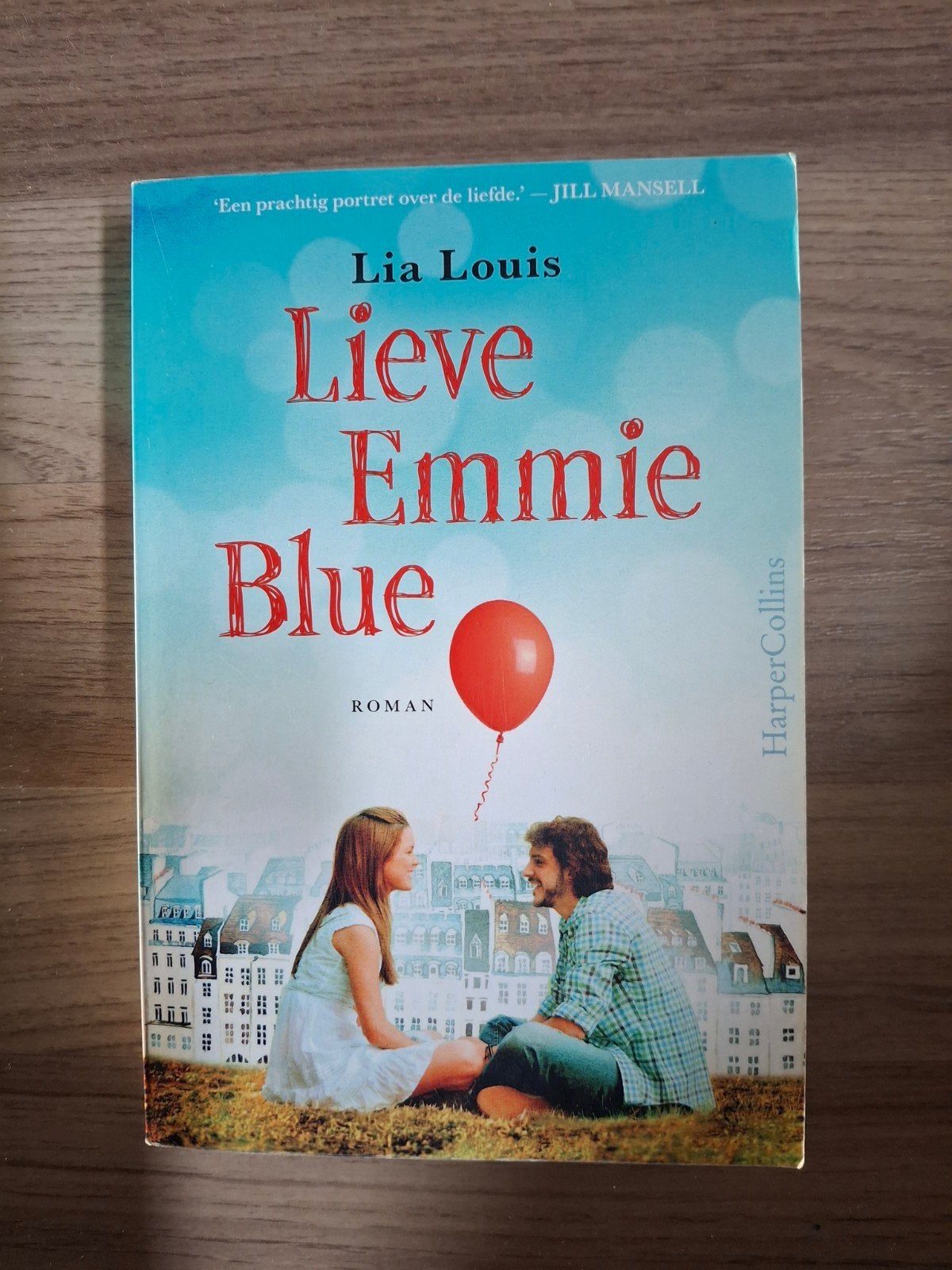 Lieve Emmie Blue - Lia Louis (Roman), Ophalen of Verzenden, Zo goed als nieuw, Lia Louis, Europa overig