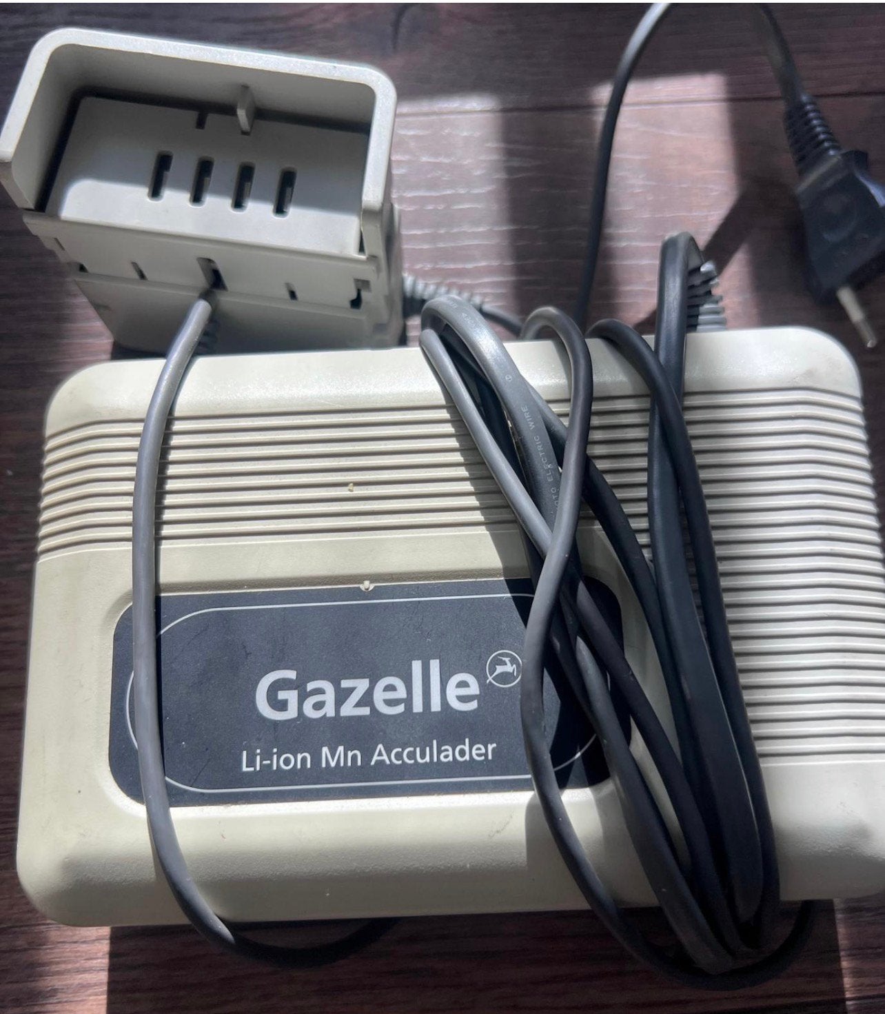 Gazelle flyer oplader 26v, Nieuw