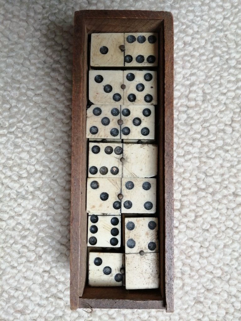 oud antiek dominospel, Ophalen of Verzenden