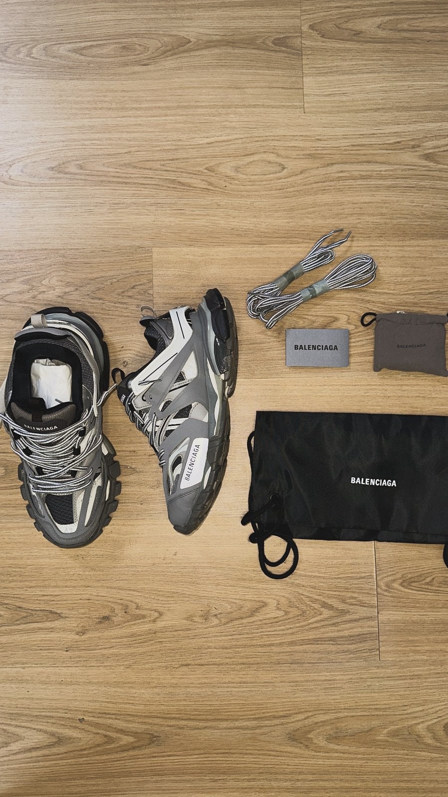 Balenciaga Track LED maat 42 – Grijs/Wit, Ophalen of Verzenden, Nieuw, Overige kleuren