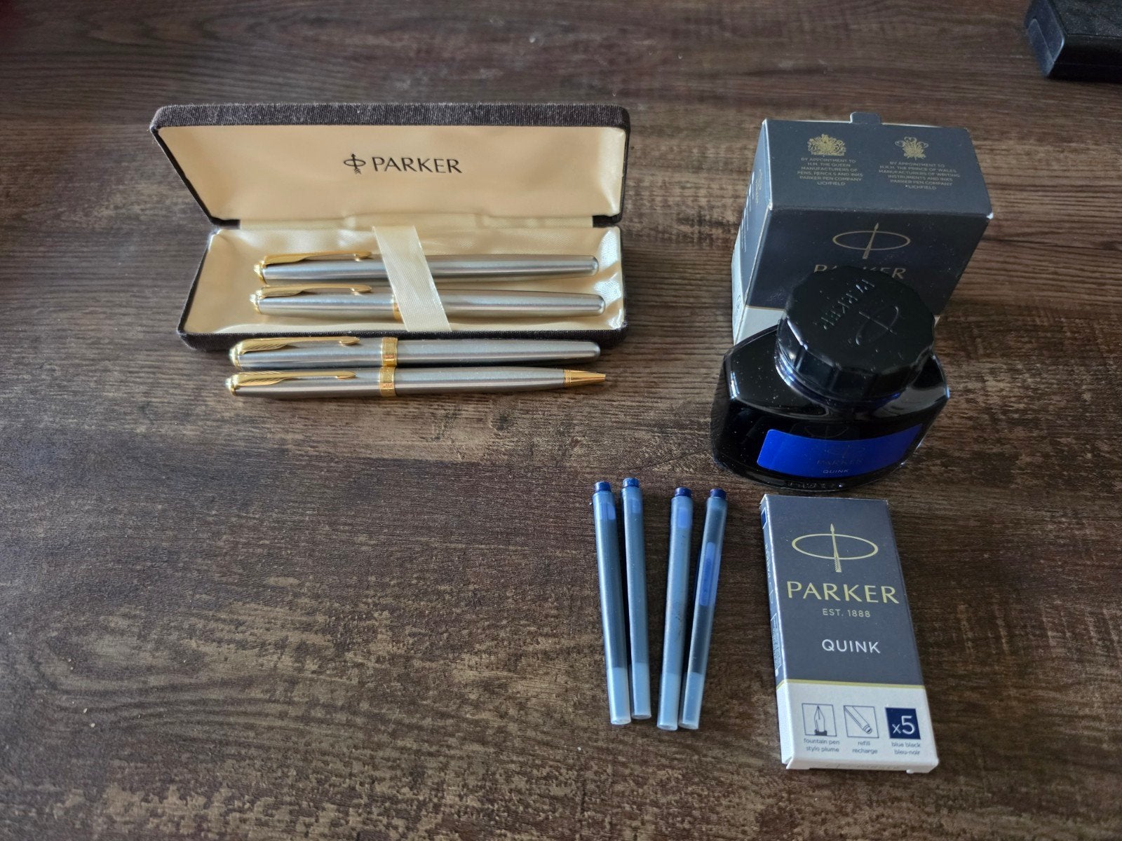 Parker Sonnet  GT Gold Trim set compleet, Verzamelen, Parker, Met doosje, Ophalen of Verzenden, Zo goed als nieuw