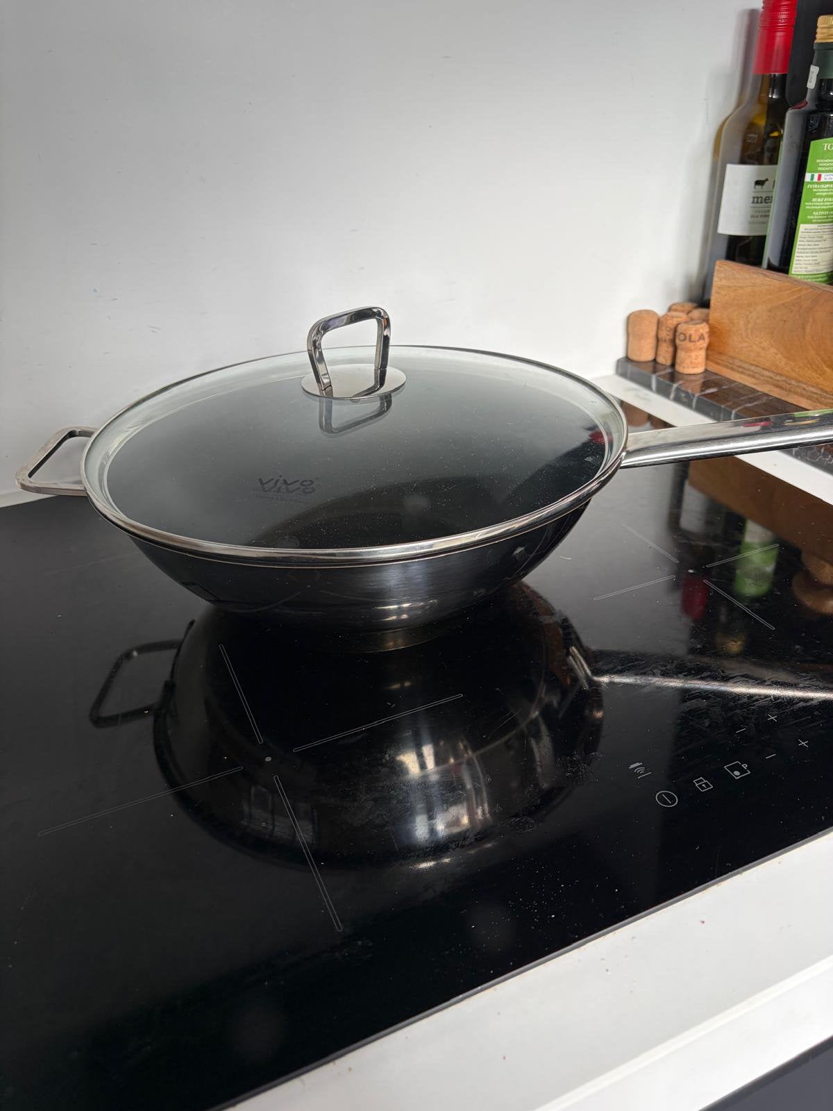 VIVO wokpan met bijpassende glazen deksel KOOPJE, Gebruikt, Met deksel, Ophalen of Verzenden, Glas