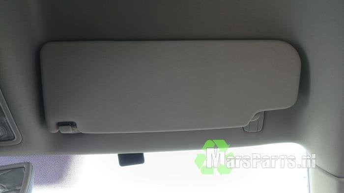 Zonneklep van een Volkswagen Golf, Gebruikt, -, Volkswagen, -