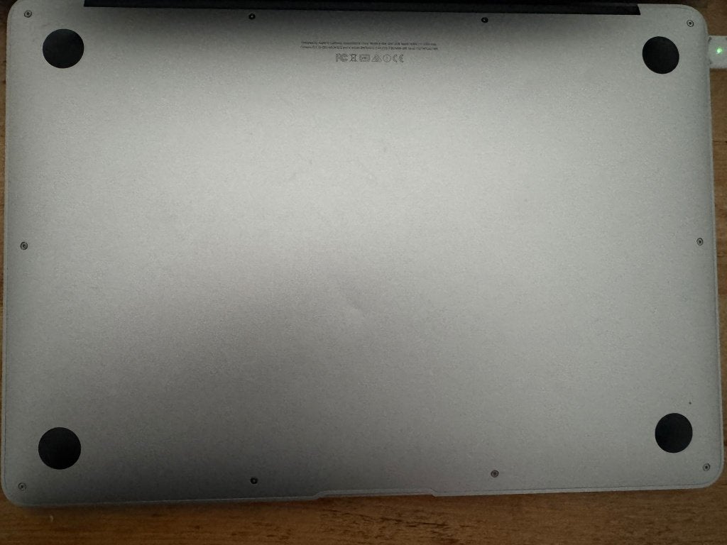 Foto 4 van macbook air (2017 A1466)