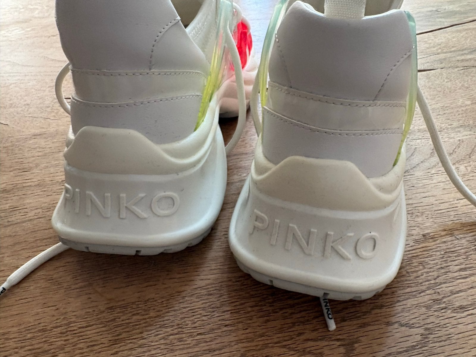 Nieuwe Pinko sneakers maat 36, Kleding | Dames, Schoenen, Ophalen, Nieuw, Wit, Sneakers of Gympen