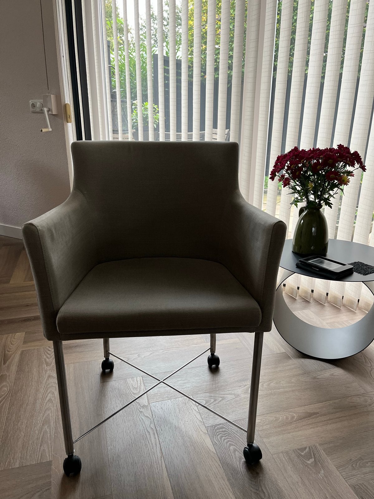 Design, 4 Comfortabele eetk.st. Merk : MONTO VITRI., Huis en Inrichting, Gebruikt, Design, Ophalen of Verzenden, Vier