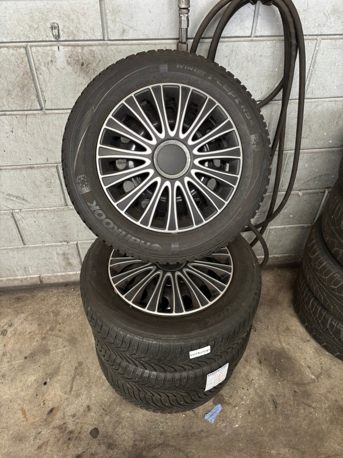 Winterwielen set Fiat 500, Ophalen, Gebruikt