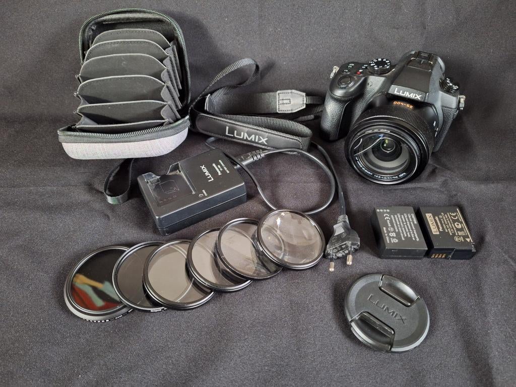 Panasonic Lumix FZ1000 met accessoires, Audio, Tv en Foto, Fotocamera's Digitaal, Ophalen of Verzenden, Overige Merken, 8 keer of meer