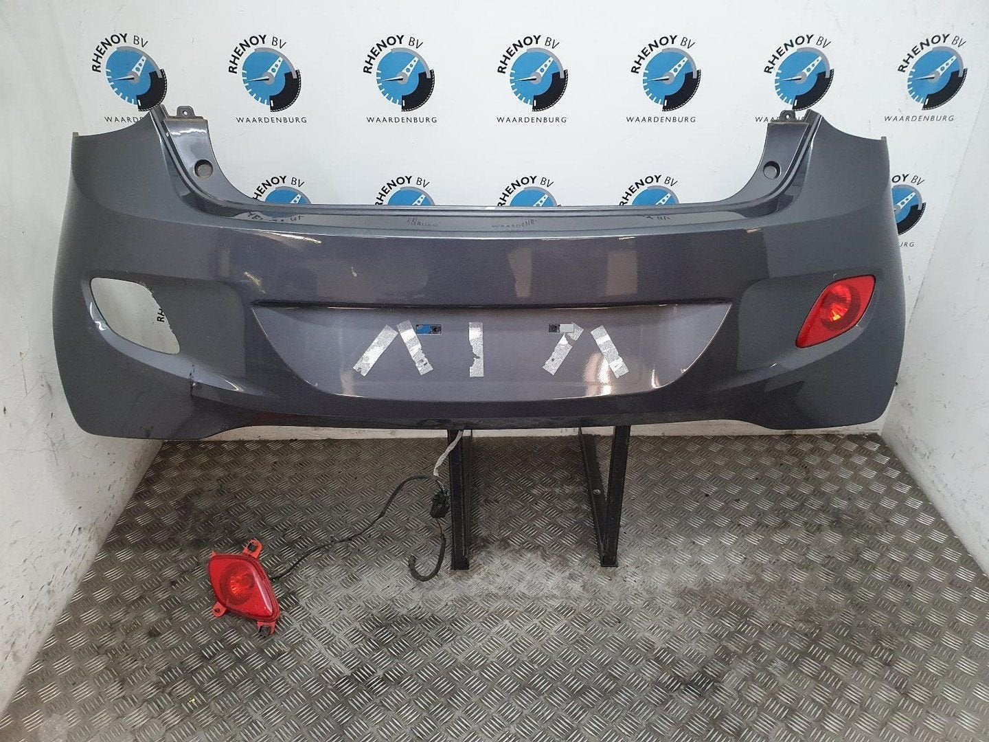HYUNDAI I10 BUMPER ACHTER 2015, Gebruikt, Ophalen of Verzenden, Stiba lid, Achter