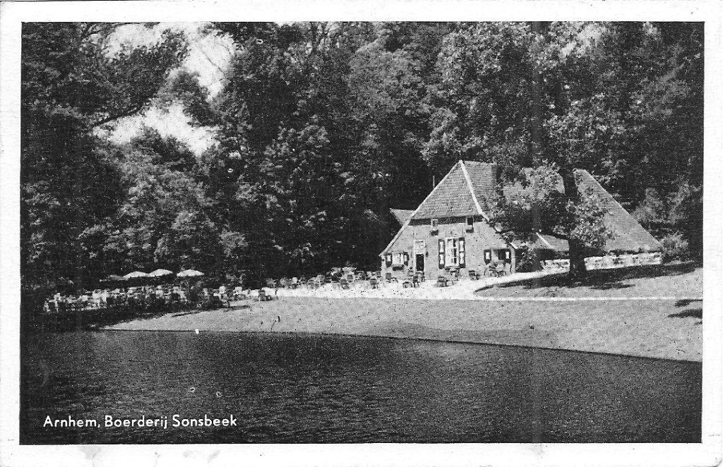 Oude Ansichtkaart Arnhem, Boerderij Sonsbeek (1951), Ophalen of Verzenden, 1940 tot 1960, Gelopen, Gelderland