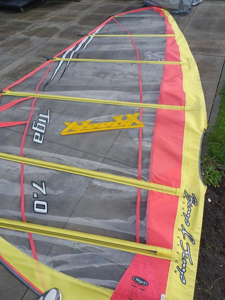 Zeilen, giek, mast, trapeze en div, Ophalen