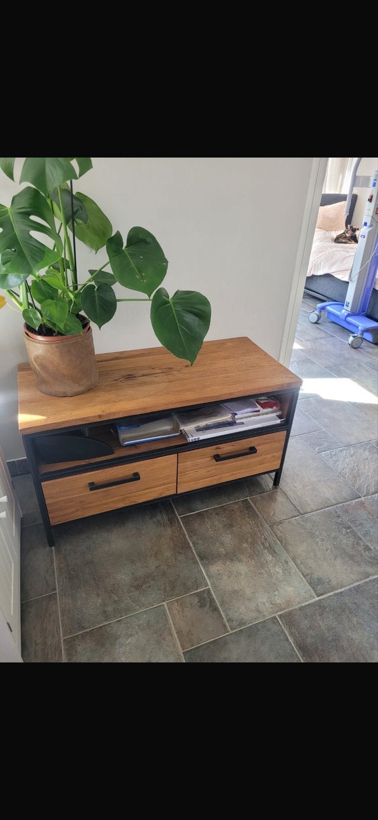 Stoer TV-meubel/dressoir met lades - Hout en metaal, Ophalen, Gebruikt, 100 tot 150 cm, Minder dan 100 cm