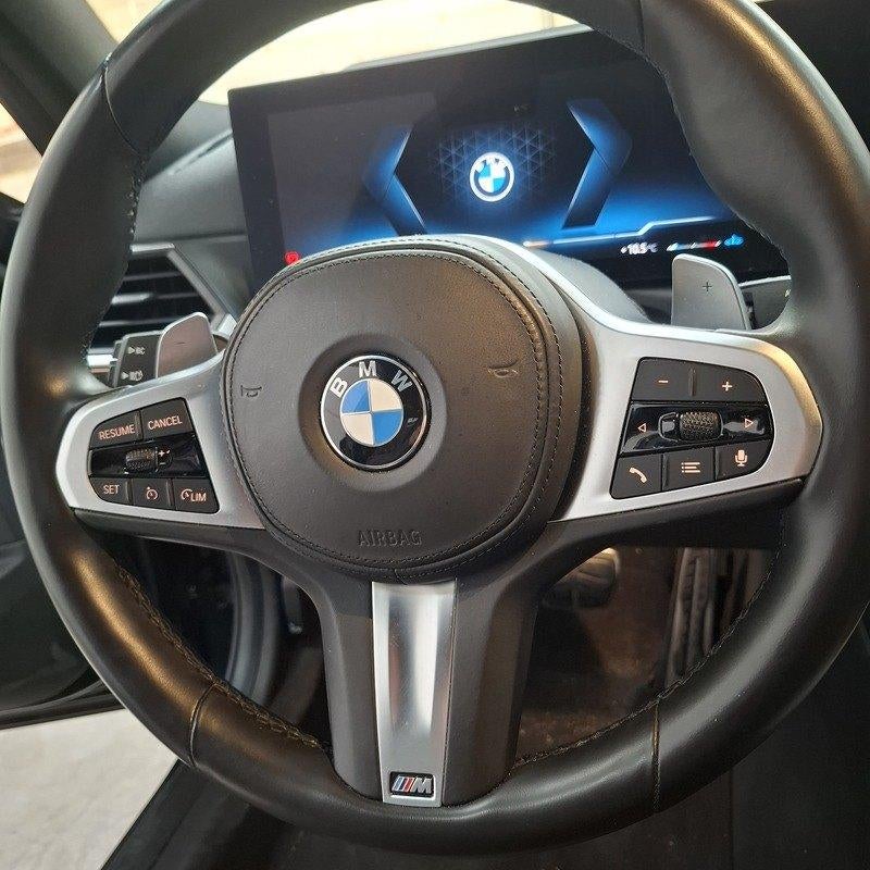 BMW 3-Serie 330d 286pk 48V mild-hybrid Aut 2022 Zwart LCI, Auto's, BMW, Automaat, Achterwielaandrijving, 1250 kg, Euro 6