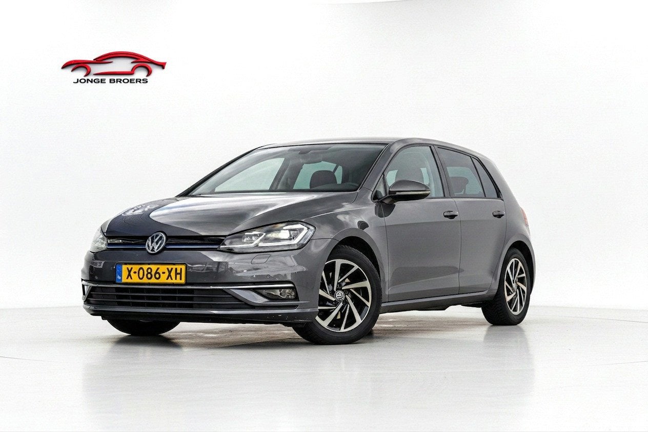 Volkswagen Golf 1.5 TSI Highline Pano/Keyless/Camera, Auto's, Euro 6, 4 cilinders, Automatische klimaatregeling, Bedrijf