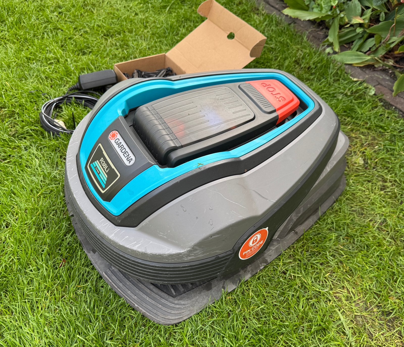 Robotmaaier Gardena R38Li, Ophalen, Gebruikt, Minder dan 20 cm
